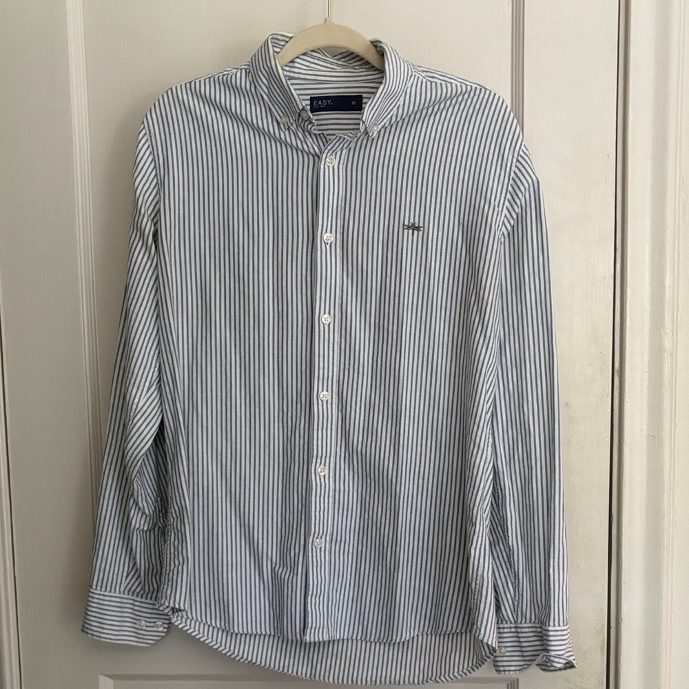GAP Men's Striped Button-Down Shirt - White and Blue